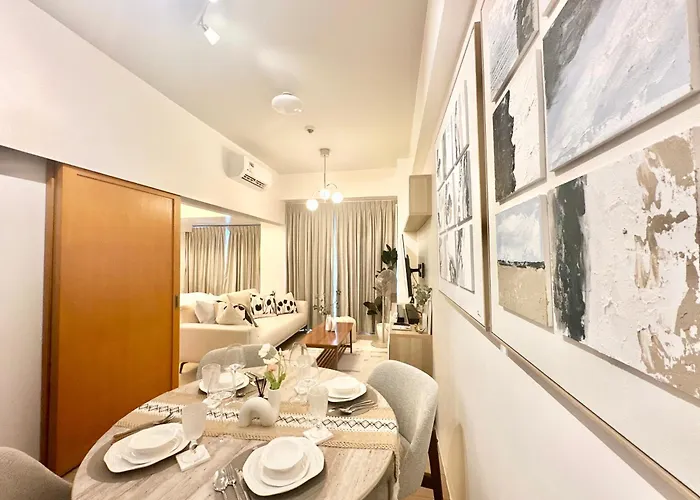 New Cozy 1br King Bed At Greenbelt Hamilton Makati Aparthotel