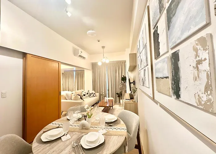 New Cozy 1br King Bed At Greenbelt Hamilton Makati Manila
