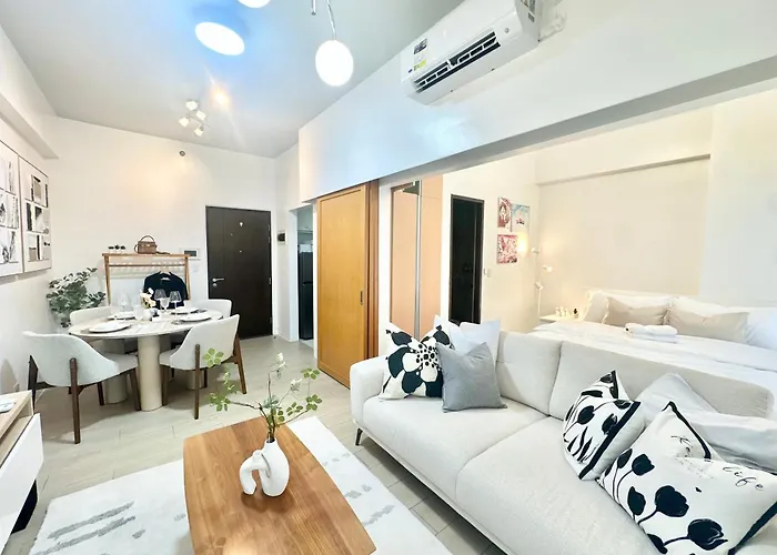 New Cozy 1br King Bed At Greenbelt Hamilton Makati Manila